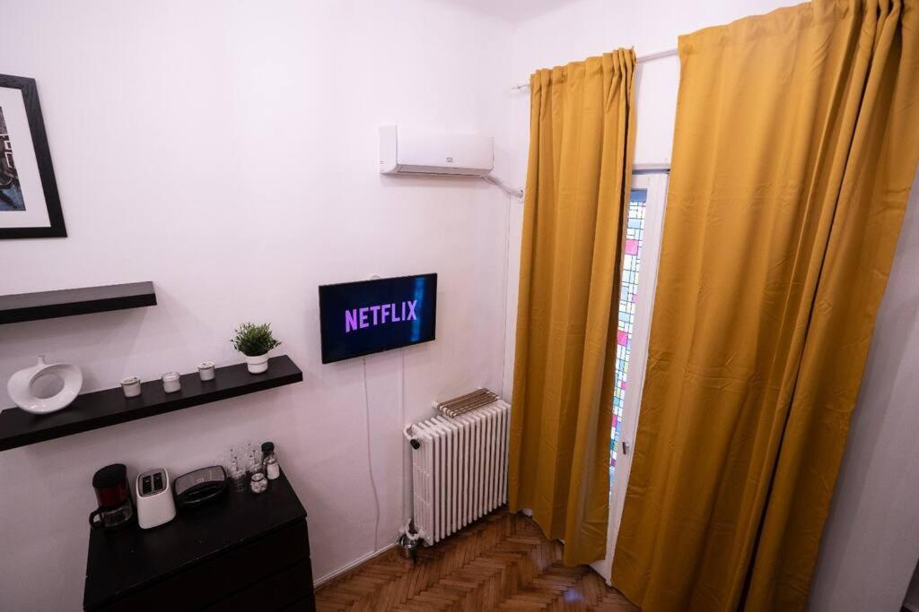 Cozy Studio Near Cismigiu Park Apartment Bucharest Luaran gambar