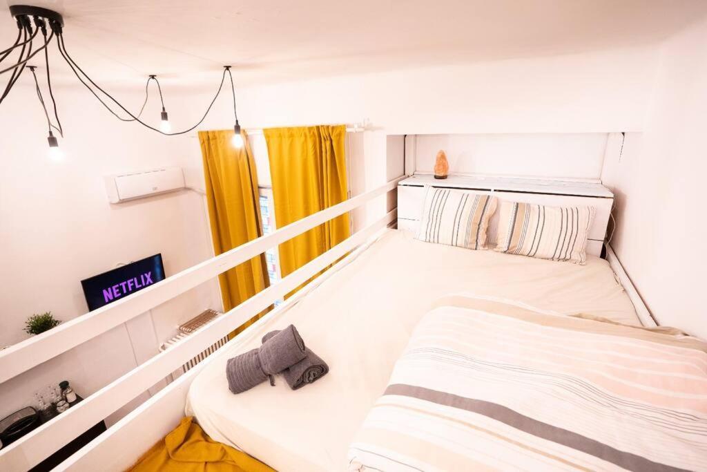 Cozy Studio Near Cismigiu Park Apartment Bucharest Luaran gambar